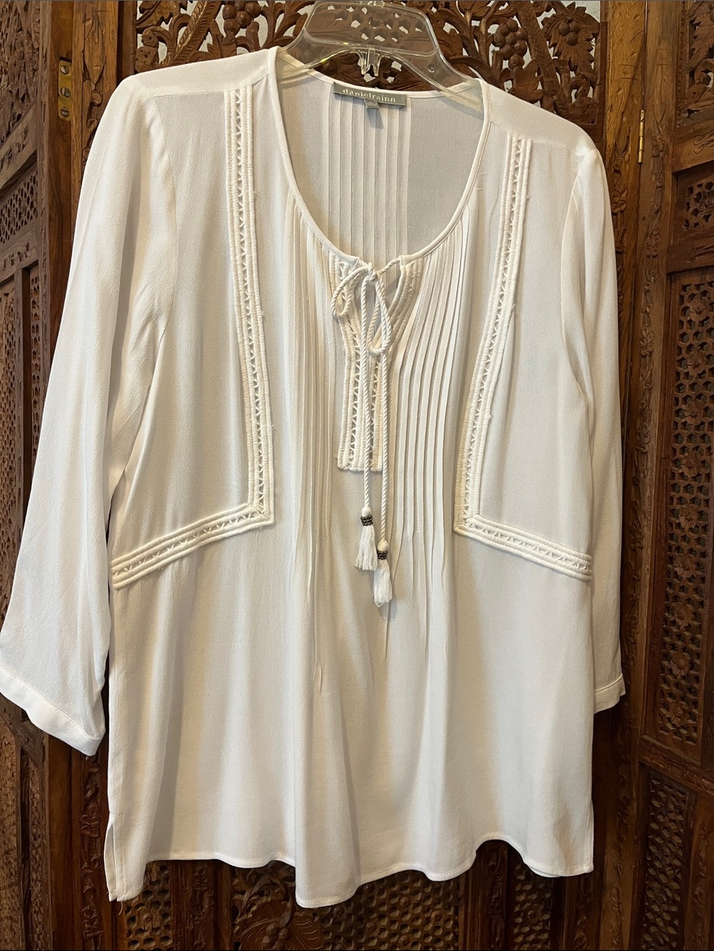 Daniel Rainn Ivory Pintuck Tassel Peasant Blouse